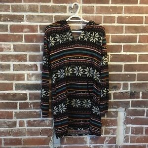 Hooded patterned tunic